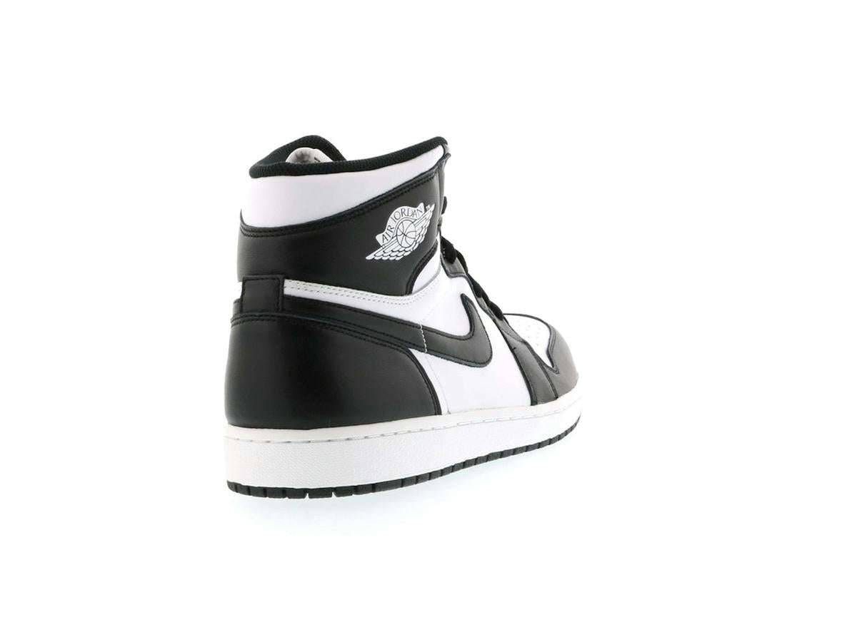 Air Jordan 1 Retro Black White (2014) Sneakers 555088-010 - savito