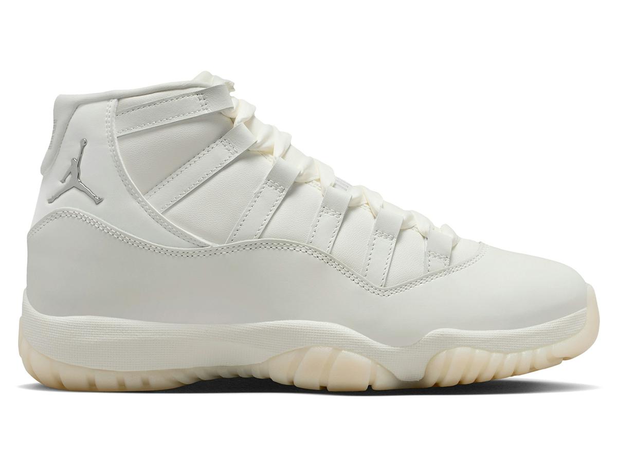 Jordan 11 Retro Pearl Women's AR0715-110 Sail Pearl Grey White Metallic Silver - savito