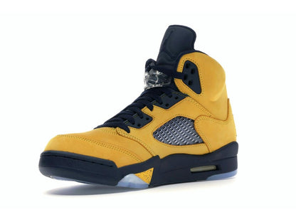 Jordan 5 Retro Michigan (2019) Amarillo College Navy CQ9541-704 - savito