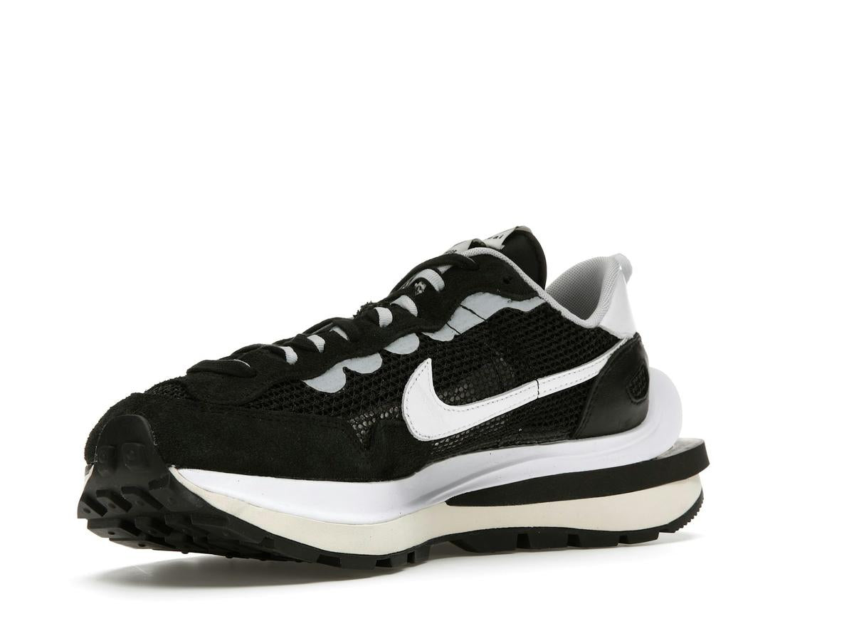 Nike Sacai Vaporwaffle Black White CV1363-001 - savito