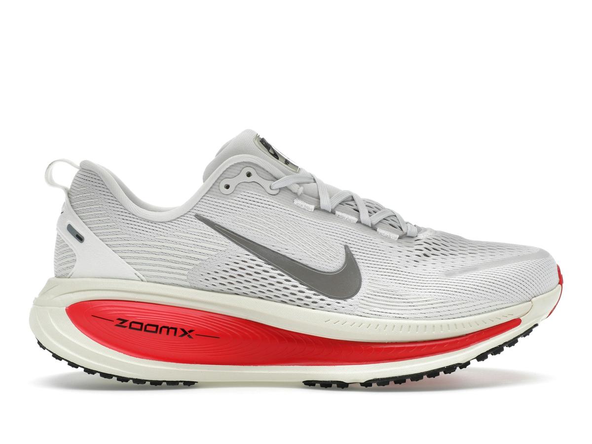 Nike Vomero 18 Platinum Tint Siren Red Light Smoke Grey Metallic Pewter HM6803-001 - savito