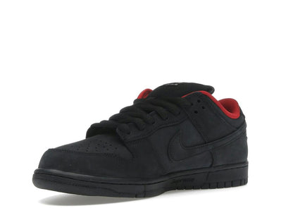 Nike SB Dunk Low Supreme 94 Black HQ8487-001 - savito