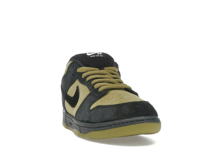 Nike SB Dunk Low Supreme 94 Camper Green HQ8487-300 - savito