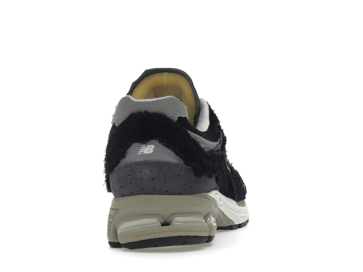 New Balance 2002R Protection Pack Black Grey M2002RDJ - savito