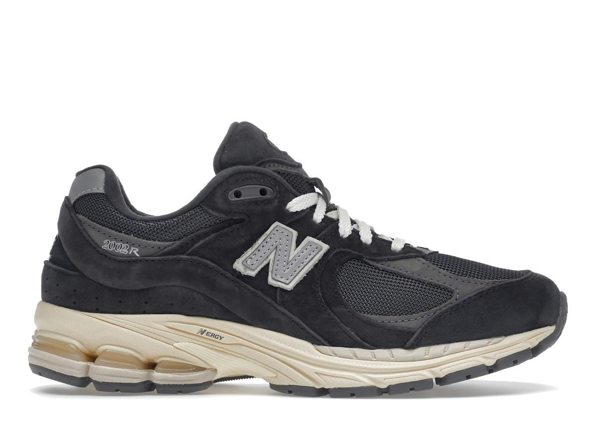 New Balance 2002R M2002RHO Black Dark Grey Sneakers - savito