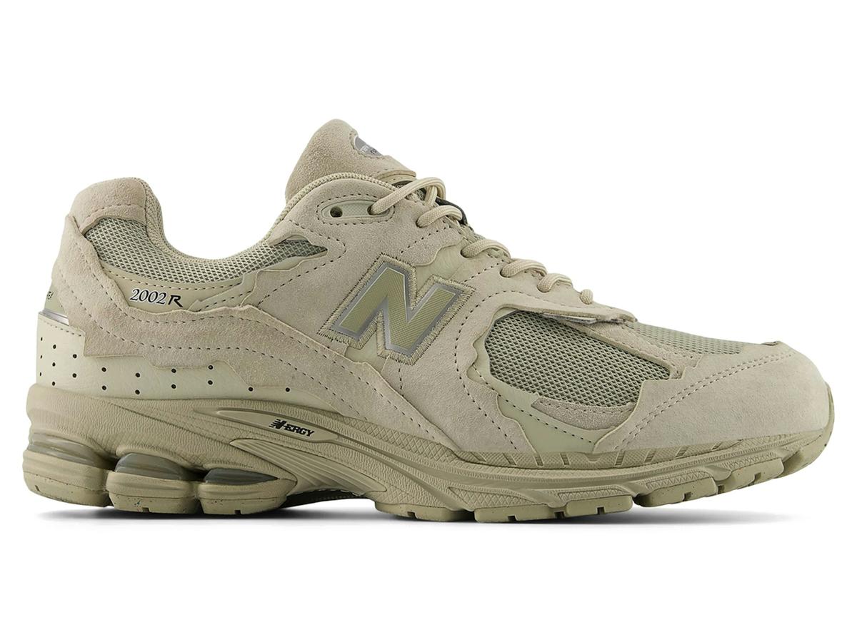 New Balance 2002R Protection Pack 'Shipyard Silver Metallic' U2002DXC - savito
